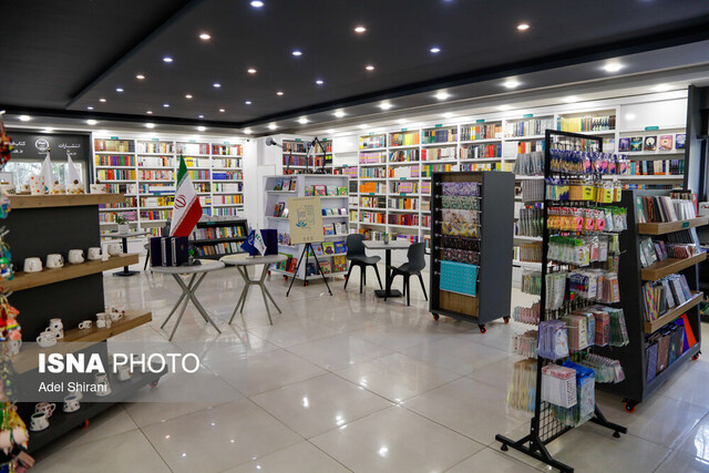 گشایش مجدد کتابفروشی جهاد دانشگاهی با رویکردهای فرهنگی و علمی نو همراه است