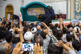 مراسم وداع با 6 شهید حملات رژیم صهیونی در حرم حضرت فاطمه معصومه(س)