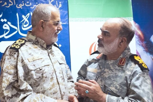 سرلشکر پاکپور: اقدامات عملیاتی و اهداف سپاه را باقدرت ادامه می‌دهیم 
