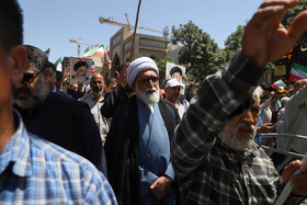 حضور آیت ‌الله احمد مروی، تولیت آستان قدس رضوی در تظاهرات جمعه‌های خشم و نصر در مشهد