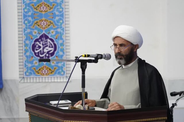 حضور مردم در راهپیمایی امروز تکمیل کننده جهاد نیروهای مسلح کشور است