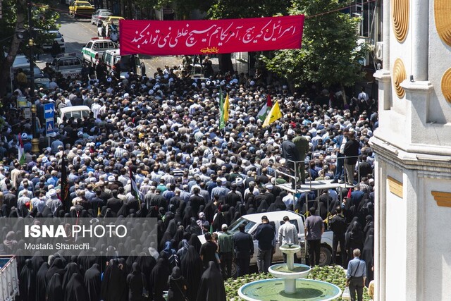۵ شهید راه قدس بر دستان مردم ساری تشییع شدند