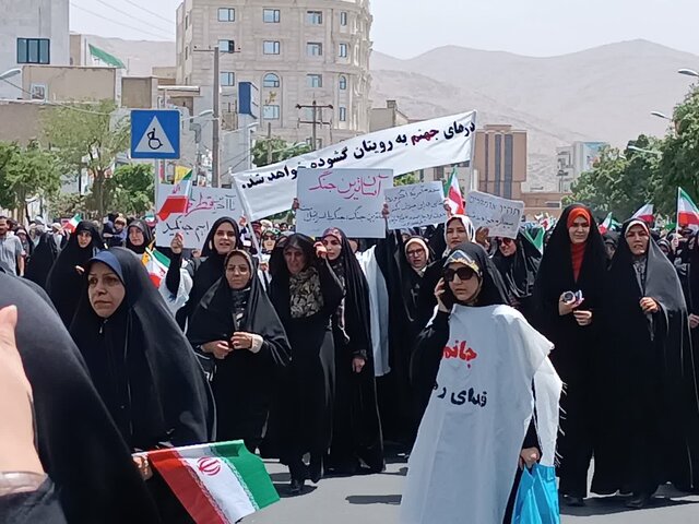 ملت ایران تا آخرین لحظه در برابر تجاوز ایستاده است