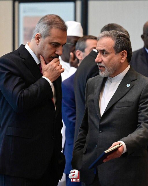 گفت‌وگوی عراقچی و فیدان در حاشیه نشست سازمان همکاری اسلامی