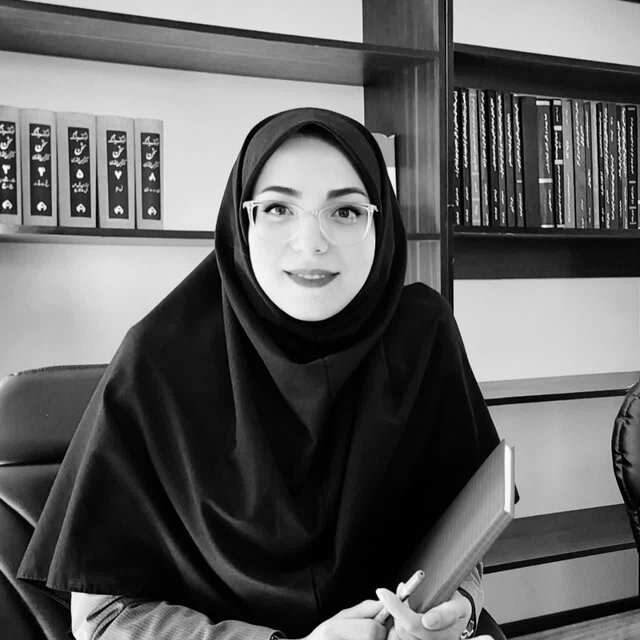 گریانم از هر زخمی که جانِ ایران را بیازارَد