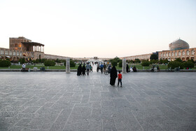 زندگی در جریان است - اصفهان