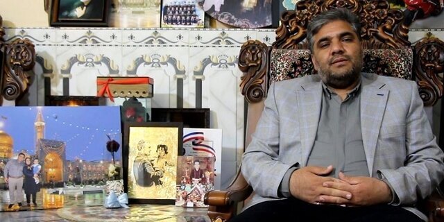 پیام پدر «دختر کاپشن صورتی» به ملت ایران، در روز تولد ریحانه