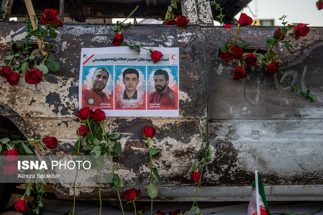 در خط مقدم بدون اسلحه؛ قهرمانانی با ماسک و کیف امداد