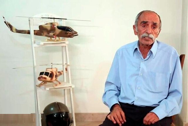 این خلبان برای نجات همرزمانش به آتش زد