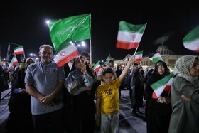 اجتماع بزرگ دانشجویی و مردمی همدان در حمایت از نیروهای مسلح