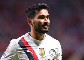 گوندوغان با همشهری‌ها می‌ماند