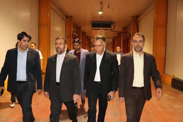 تمام واحدهای صنعتی فارس با تمام ظرفیت در حال فعالیت هستند