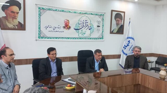 جهاددانشگاهی اردبیل از قاری بینالمللی استان تجلیل کرد