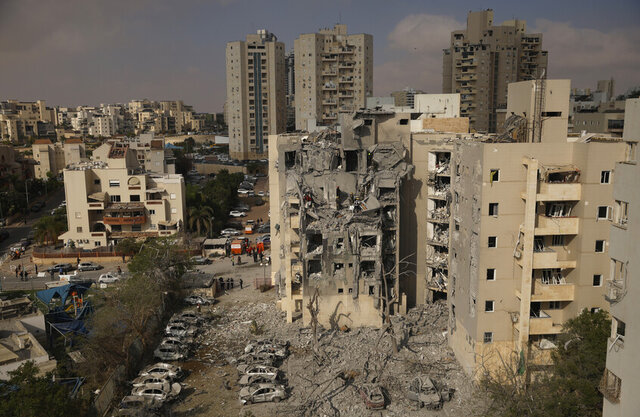 عملیات موشکی ایران علیه اراضی اشغالی رسانه آمریکایی: اسرائیل با کمبود سلاح و مهمات مواجه است