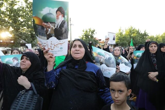 تجمع مردم یاسوج در حمایت از عملیات «بشارت فتح»