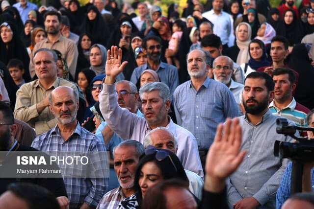 ضرورت تقویت سرمایه ملی از طریق تعامل بیشتر حاکمیت با مردم