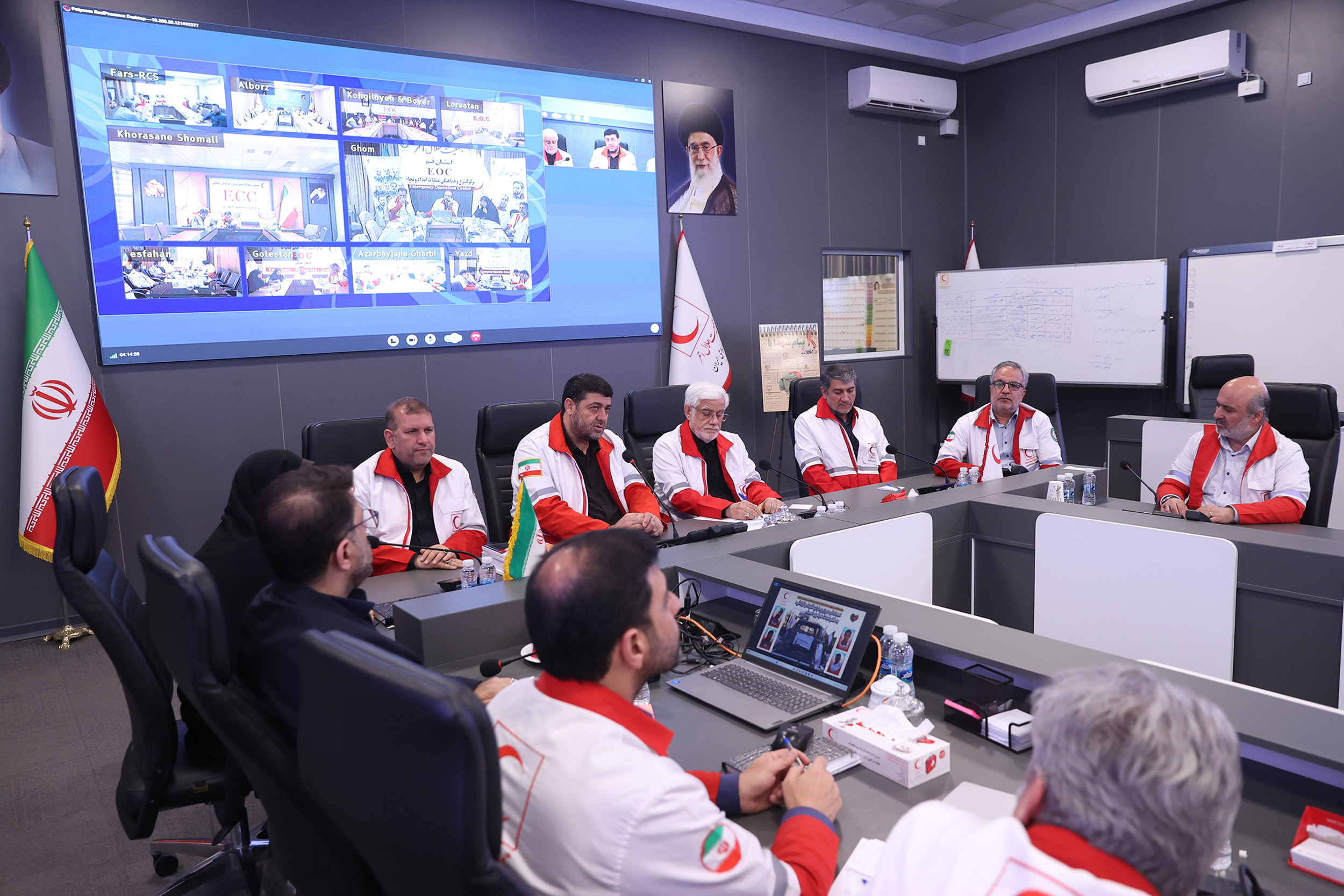 عارف: ایران وارد دوران جدیدی شده است