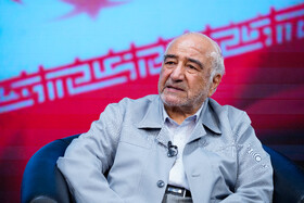 اولین احکام فرماندهان را چه کسی امضا کرد؟