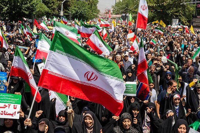 ویدیو/ وقتی خاورمیانه از ایران حمایت کرد ویدیو/ وقتی خاورمیانه از ایران حمایت کرد