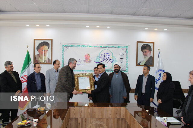 برگزاری آئین تجلیل از رضا محمدپور قاری بینالمللی اردبیلی