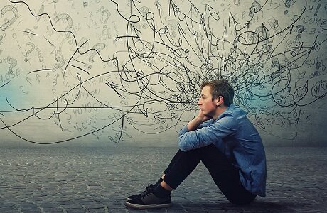 چگونه ذهن‌مان را برای مقابله با خطرات خیالی تربیت کنیم؟