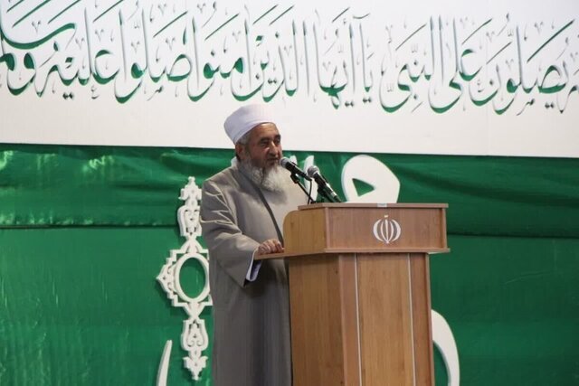 وحدت، پاسخ قاطع ملت ایران به توطئه‌های دشمن است