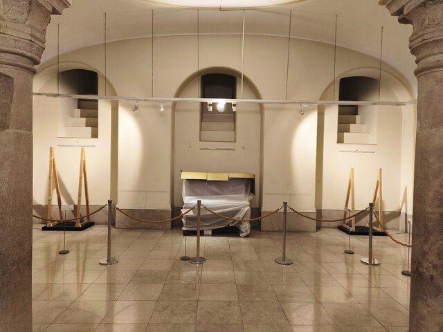 تصاویری از چگونگی حفاظت از آثار موزه ملی و کاخ گلستان در دوران جنگ