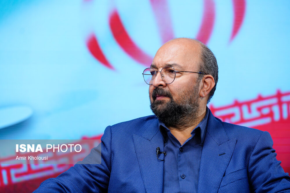 درخواست جواد امام از قالیباف