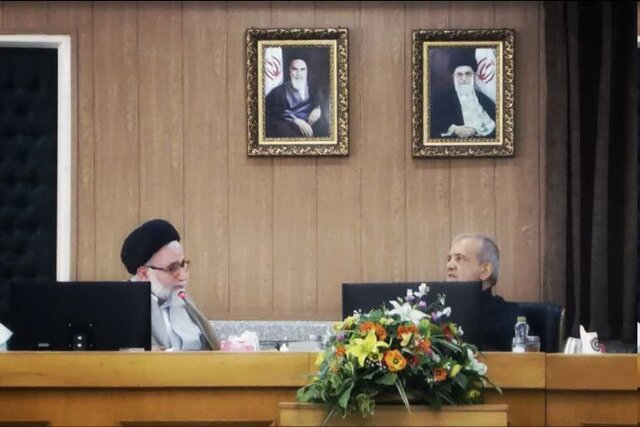 سفر مقام عالیرتبه نظامی ایران به چین، گزارش وزارت اطلاعات از حوادث اخیر، آغاز مرحله سوم توزیع کالابرگ