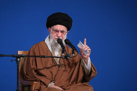 ویدیو/ رهبر انقلاب: رژیم صهیونی در زیر ضربات جمهوری اسلامی تقریباً از پا درآمد و لِه شد