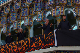آیین سنتی اذن عزای امام حسین (ع) در حرم مطهر رضوی