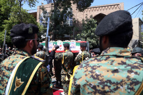 تشییع پیکر شهید مهدی قهرمانی از شهدای تجاوز رژیم صهیونسیتی در اردبیل