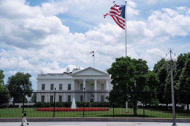 کاخ سفید به دنبال کاهش منابع مالی برای تحقیقات درباره جنایات جنگی است کاخ سفید به دنبال کاهش منابع مالی برای تحقیقات درباره جنایات جنگی است