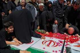 مراسم خاکسپاری شهدای اقتدار ایران در امامزاده صالح (ع) - تهران