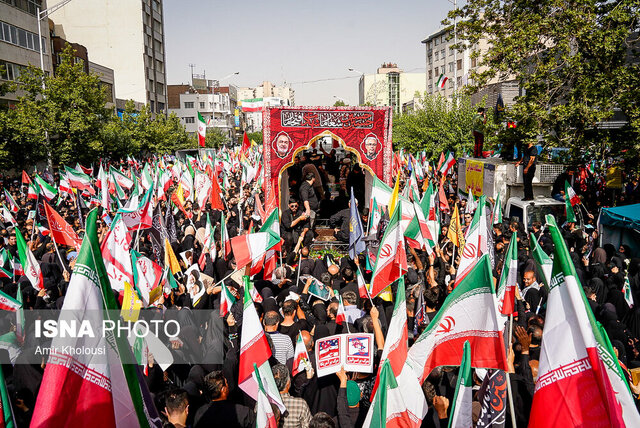 حضور جامعه ورزش بانوان در مراسم وداع با شهدای مظلوم حمله صهیونیستی