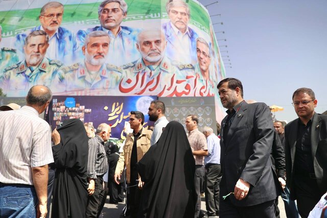 دنیامالی در واکنش به اظهارات ترامپ: نباید یک دلقک را جدی گرفت