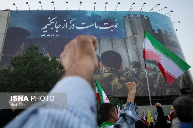 بدرقه شهدای اقتدار، نماد همبستگی بی‌نظیر ملت است