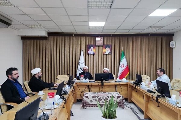 استخراج حدود ۴۰۰ هزار حدیث شیعه در مرکز نور استخراج حدود ۴۰۰ هزار حدیث شیعه در مرکز نور