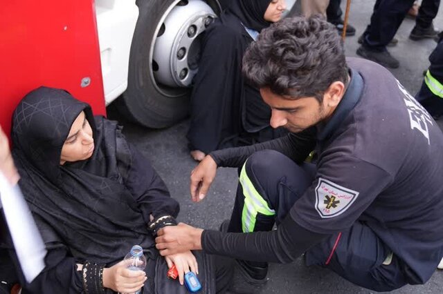 خدمت‌رسانی اورژانس تهران در مراسم تشییع پیکر شهدای اقتدار