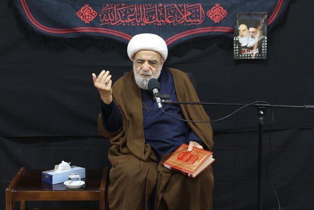 جریان عاشورا خاموش شدنی نیست