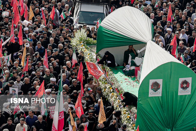 حضور گسترده مردم در تشییع شهدای اقتدار مردم ثابت کردند هیچ گونه فرش قرمزی برای اپوزیسیون پهن نکردهاند