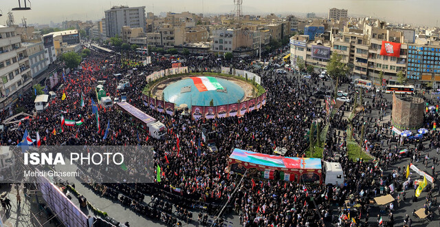 پیام رئیس هلال احمر به مناسبت برگزاری پرشکوه آیین تشییع شهدای حملات رژیم صهیونیستی
