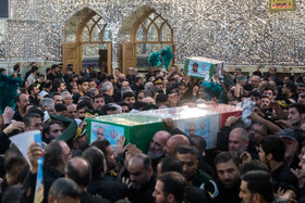 خاکسپاری پیکر شهید سرلشکر سلامی فرمانده کل سپاه در حرم حضرت عبدالعظیم حسنی (ع) - تهران