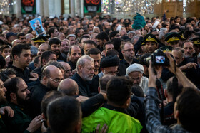علی لاریجانی در مراسم خاکسپاری پیکر شهید سرلشکر سلامی فرمانده کل سپاه در حرم حضرت عبدالعظیم حسنی (ع) - تهران