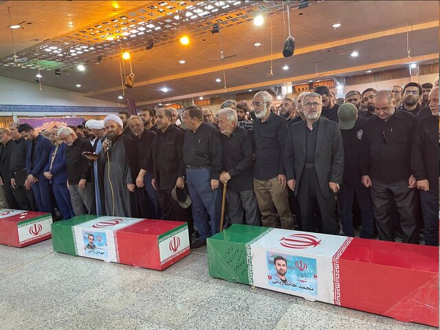پیکر شهید ربانی همسر و فرزند شهیدش  به خاک سپرده شد