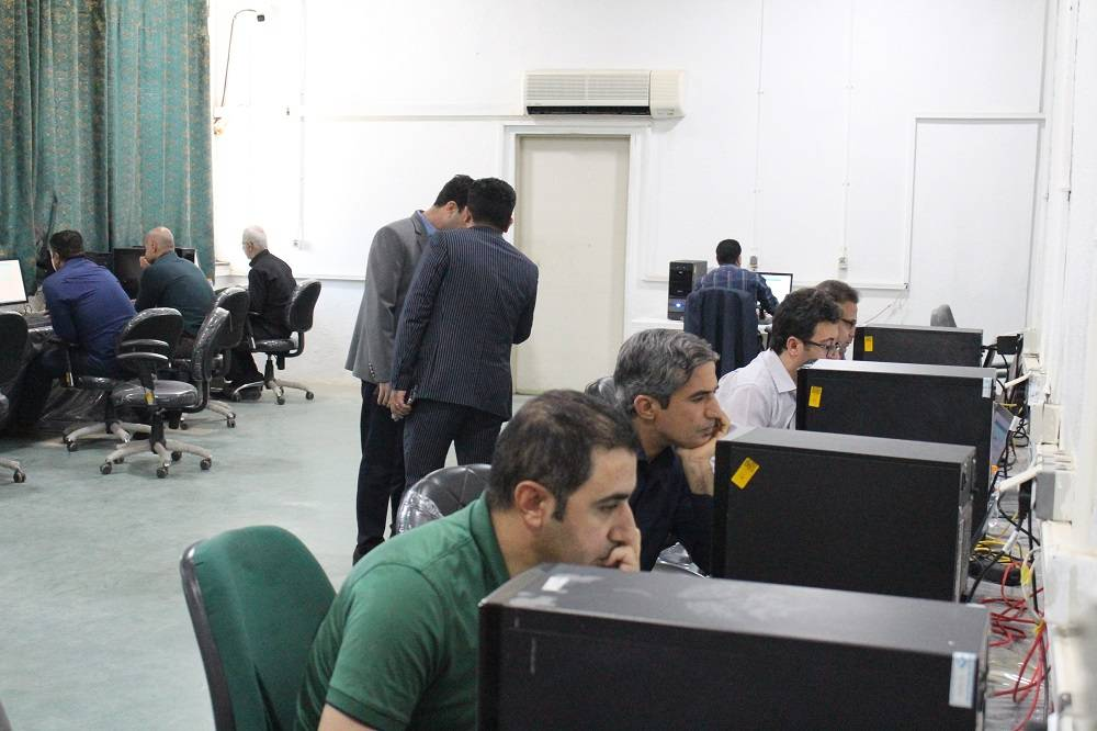 برگزاری آزمون فرهنگیان برای اعزام به مدارس خارج از کشور در بوشهر