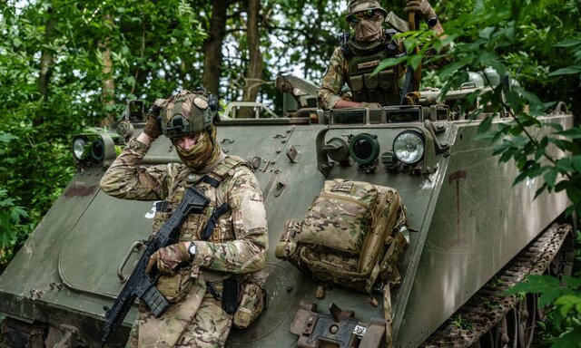 نیروهای اوکراینی مستقر در نزدیکی شهر سومی وال استریت ژورنال: روسیه ۵۰ هزار سرباز برای تصرف شهر «سومی» بسیج کرده است