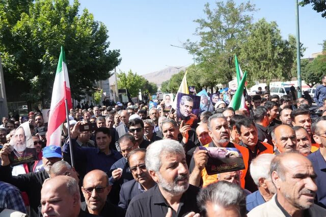 وداع باشکوه مردم کرمانشاه با فرمانده برجسته جبهه مقاومت