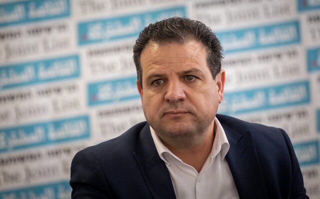 ناکامی کنست در برکناری نماینده عرب ناکامی کنست در برکناری نماینده عرب