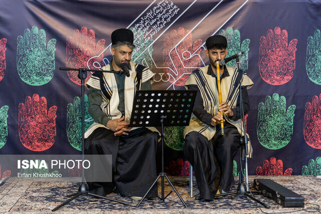 نوای هنرمندان بختیاری و گروه سینا ذکایی در سوگ امام حسین(ع)